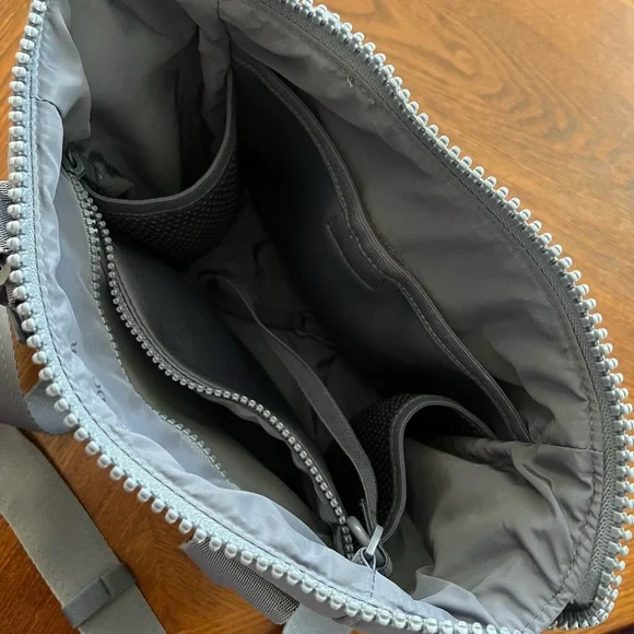 Dagne Dover Blue Women's Bag - Picture 7 of 10